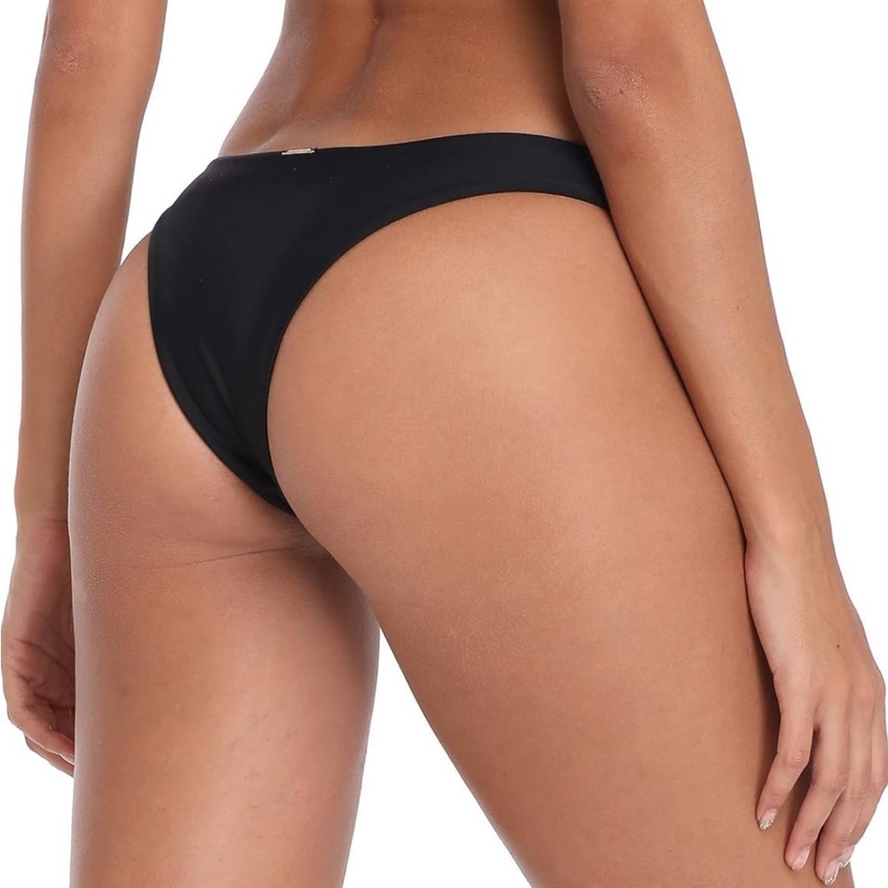 RELLECIGA Black Bikini Swimwear Sleek Minimalist Design - Picture 8 of 10